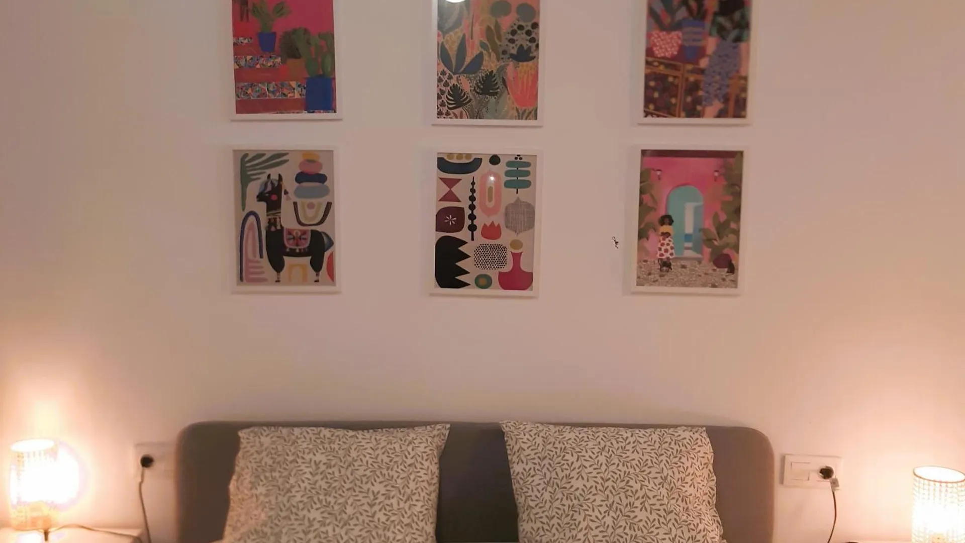 La Caramba Amplio Apartamento En La Playa Málaga